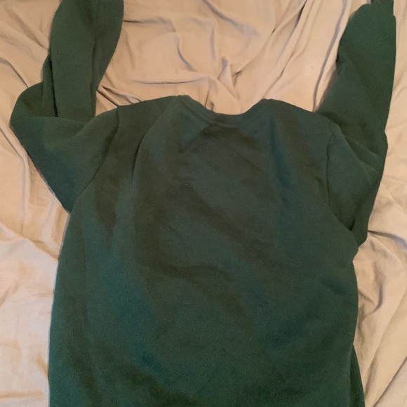 Selling a sweater I got off of SHEIN just never liked the colour - Picture 2 of 3